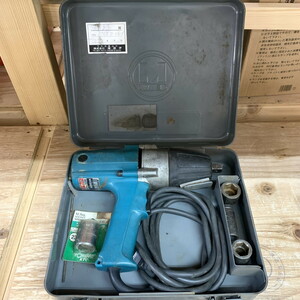 マキタ makita インパクトレンチ 6905B ソケットレンチ付 記名有 中古　店舗併売品(M0405-3)