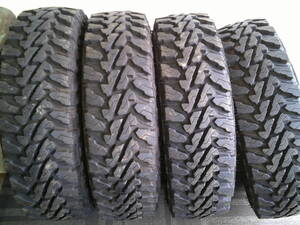 デリカD5　ジムニー　225/75R16 115/112 10PR ヨコハマ　M/T　4本（2438）