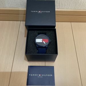 送料無料　未使用　トミーヒルフィガー TOMMY HILFIGER 腕時計 ネイビー　1791322 マルチカラー　　アナログ