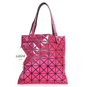 （未使用保管品）イッセイミヤケ ISSEY MIYAKE バオバオ BAOBAO プリズム メタリック トート ハンドバッグ ポリウレタン メタリックピンク