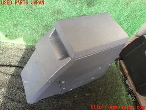 1UPJ-19577540]ランクル70系(GRJ76K)センターコンソール 中古