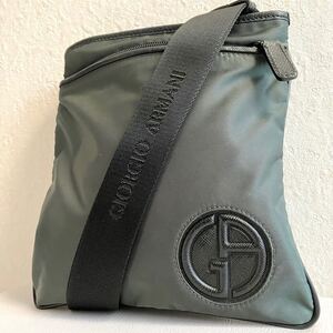 【近年モデル! 極上! 美品!】GIORGIO ARMANI ジョルジオアルマーニ サコッシュ ショルダーバッグ ボディ ロゴ ビジネス メンズ カーキ 黒