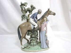 1000円スタート フィギュリン LLADRO リヤドロ 5036 乗馬クラブの恋人たち 男性 女性 陶磁器人形 西洋工芸 置物 インテリア 12 L60052