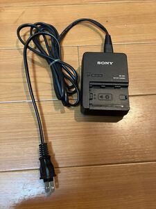 SONY 充電器 BC-QZ1