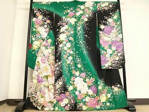 平和屋-こころ店■豪華振袖　刺繍　花蝶文　暈し染め　金彩　銀通し地　正絹　逸品　AAAH4510Bzg