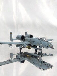 1/144　A-10サンダーボルトⅡ　組み立てキット完成品　 エフトイズ　 PLATZ　 WKC　 WTM