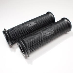 Grips Antique black for Vespa 125 VNB 3-6 VB1 VBA VBB VGL1 VGLA-B 150GS VS2-5 160GS ピアジオスクエアマーク入り ベスパ グリップ