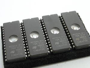 ★ STマイクロ . EPROM. M2764A. ８個セット. 美品 (消去確認済み) A-621 ★