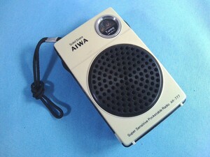 AIWA アンティーク　AMコンパクトラジオ AR-777★通電しない！ジャンク