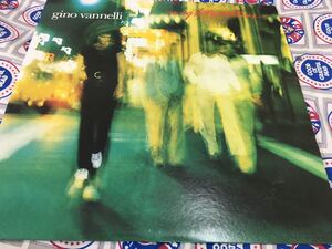 Gino Vannelli★中古LP国内盤「ジノ・ヴァネリ～ナイトウオーカー」