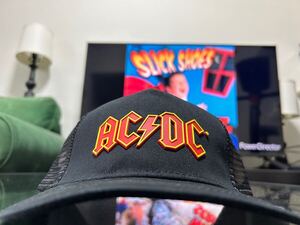 オーストラリア ロックバンド　AC/DC　メッシュキャップ　ブラック　黒