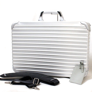 美品 RIMOWA リモワ Attache アタッシェ アルミニウム 2way アタッシュケース 900.12.00.0 17L ショルダーバッグ ビジネスバッグ トパーズ