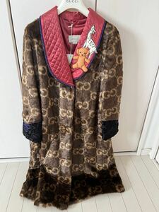 新品未使用　gucci 高級コート 12 150cm〜160cmサイズ　正規店購入本物　グッチGUCCI定価55万