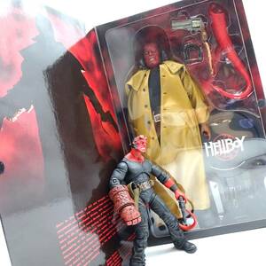 12400-16【中古品】SIDESHOW COLLECTIBLES/HELLBOY/サイドショウコレクタブル/ヘルボーイ/12インチ 8インチ/フィギュア/2点セット/現状品