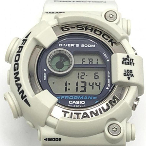 【中古】CASIO G-SHOCK DW-8200 腕時計 ホワイト カシオ ジーショック[240010453244]