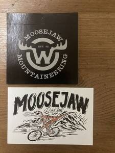 Moose Jaw アウトドア ステッカー シール usa アウトドアショップ 非売品 デカール decal 2枚セット 恐竜シール