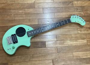 【音出し確認済み】FERNANDES フェルナンデス エレキギター ZO-3 アンプ内蔵 ミニギター ライムグリーン