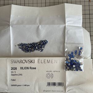 SWAROVSKI スワロフスキー　2028 サファイア　SS5 600個　SS20 100個