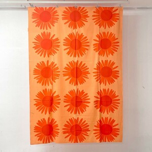 ● プリンテックス Printex (マリメッコ) Auringonkukka ファブリック 140×238cm マイヤ・イソラ Maija Isola ビンテージ C