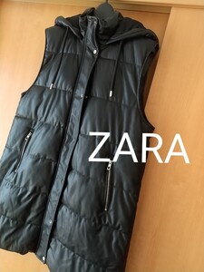 ZARA★ブラックフェイクレザーロングベストザラLサイズ