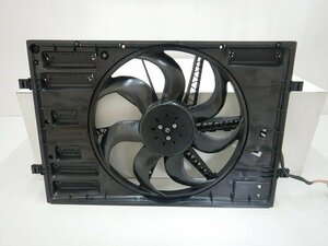 ☆ VW パサート TSI エレガンス 3C/B8 2021年 3CDPC ラジエータークーリングファンモーター 電動ファン (在庫No:A33437) (7367) ☆