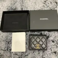 CHANEL✴︎キャビアスキン✴︎二つ折り財布✴︎デカココマーク✴︎スモールウォレット✴︎