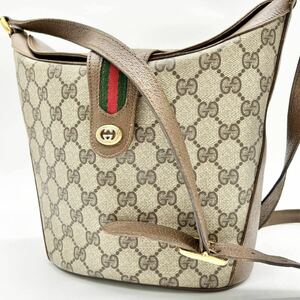 ●高級●GUCCI グッチ ショルダーバッグ 鞄 かばん バケツバッグ インターロッキング GGスプリーム シェリーライン 斜め掛け PVC レザー