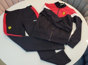 PUMA×Ferrari　 セットアップ ジャージ　サイズxs .s 上下セットクリーニング済み　美品