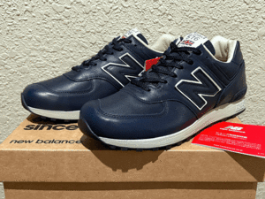 国内正規品 フルグレイン New Balance M576CNN UK製 US9 27cm オールレザー 新品 限定 イギリス製 ネイビー 紺 スニーカー Made In England