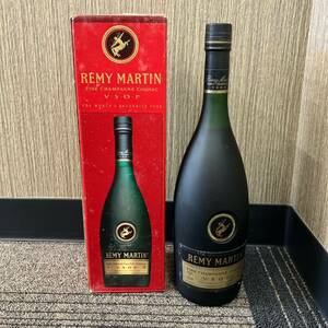 【S0612】※２０歳未満の者に対する酒類の販売はしません レミーマルタン REMY MARTIN 未開栓 1リットル 箱付き 赤箱 古酒 洋酒 40% 1000ml