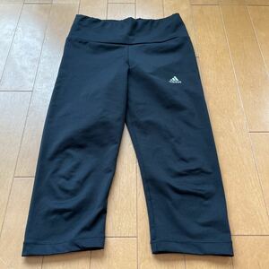 美品☆adidas 七分丈　レギンス