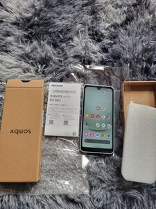 AQUOS　wish3 SIMフリー 