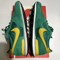 ナイキ　インターナショナリスト　スニーカー　NIKE