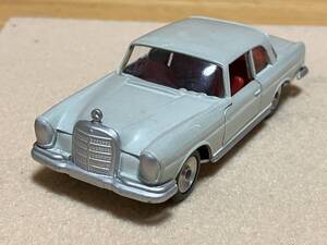 　SOLIDO　ソリド MERCEDES　メルセデス ２２０　ＳＥ　中古品　　