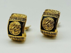 ★美品 GIANNI VERSACE ジャンニ ヴェルサーチ イヤリング アクセサリー メデューサ ブラック ゴールド ヴィンテージ S113