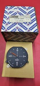 日産 純正 新品 未使用 CLOCK-ASSY 27385-M7101 ダットサン310 時計 当時物 nissan ブルーバード