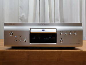 DENON DCD-SA 1 CD/SACDプレイヤー (D-944)