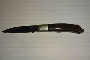 折りたたみナイフ　全長14.2ｃｍ　刃渡り5.2ｃｍ　日本製