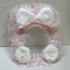 No.39 ♡ホワイト×ピンク♡ トレカケースデコ ハンドメイド ふわふわ ねこ