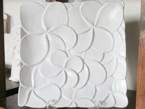 【アウトレット】 ジェンガラ JENGGALA 食器・陶器 Square Frangipani Plate ※同梱発送可