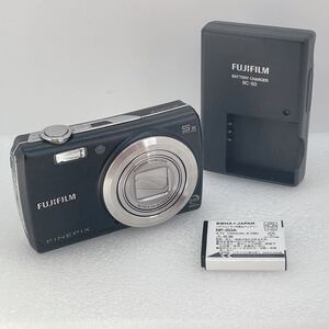 【CK385】 FUJIFILM / 富士フィルム / FinePix F100 fd / Black 黒 / バッテリー / 充電器