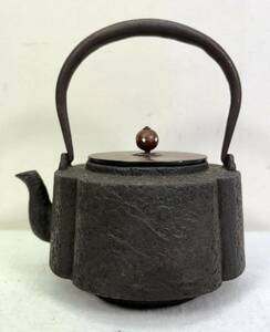 1円〜 京鉄瓶 銀象嵌桜模様 斑銅蓋 茶道具 急須 湯沸 造 古美術 骨董品 古道具 希少 彫刻 金属工芸品 時代物 レトロ 茶器 横幅約17cm 貴重