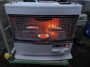 札幌近郊南幌町発 トヨトミ HR-650K 2020年製 煙突式ストーブ コンクリート27畳まで 木造17畳まで