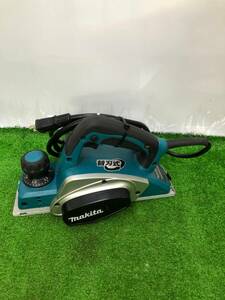 【中古品】★makita(マキタ) 82㎜電気カンナ KP0800A　/　ITXU4CM5BMBK