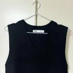 ZARA ニット ベスト 黒 秋服 冬服 かわいい