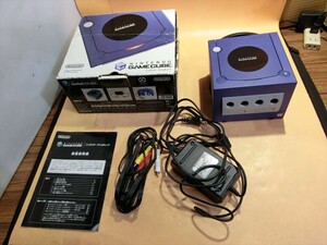 T【セ6-42】【80サイズ】▲ニンテンドー ゲームキューブ バイオレット 本体/ゲーム機/任天堂/通電可/ジャンク/※傷・汚れ有