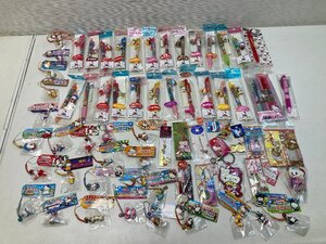 【★03-16】■中古■サンリオ ハローキティ グッズ まとめ売り 60個以上 ご当地グッズ中心 ストラップ ボールペン シャーペン等（2729）