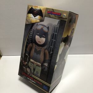 激レア BE@RBRICK 400% KNIGHTMARE BATMAN (BATMAN VS SUPERMAN ver.) (ベアブリック ナイトメアバットマン ジャスティスリーグ)