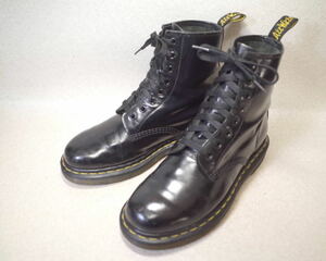 【即決価格落札で送料無料】2797■Dr.Martens/ドクターマーチン■8ホール/プレーントゥ/レースアップブーツ/ブラック/女性24-24.5cm■