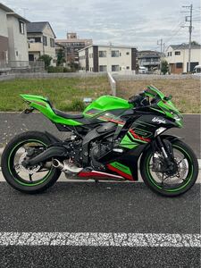 ZX25R カウル　セット